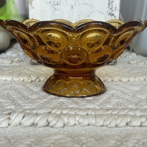 Vintage L.E. Smith Moon and Stars amber pedastal bowl - Picture 3 of 3